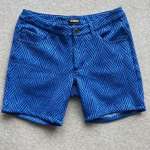 St33le Steele Print Stretch Shorts